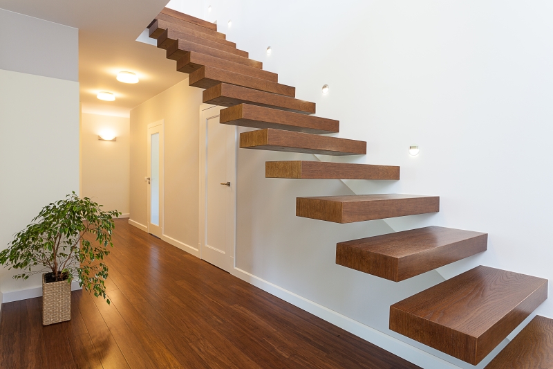 lp_support_shutterstock_154528340.jpg Escalier traditionnel, Langres